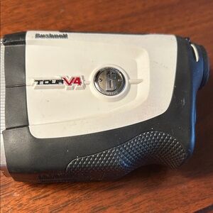 Bushnell Tour V4 Rangefinder